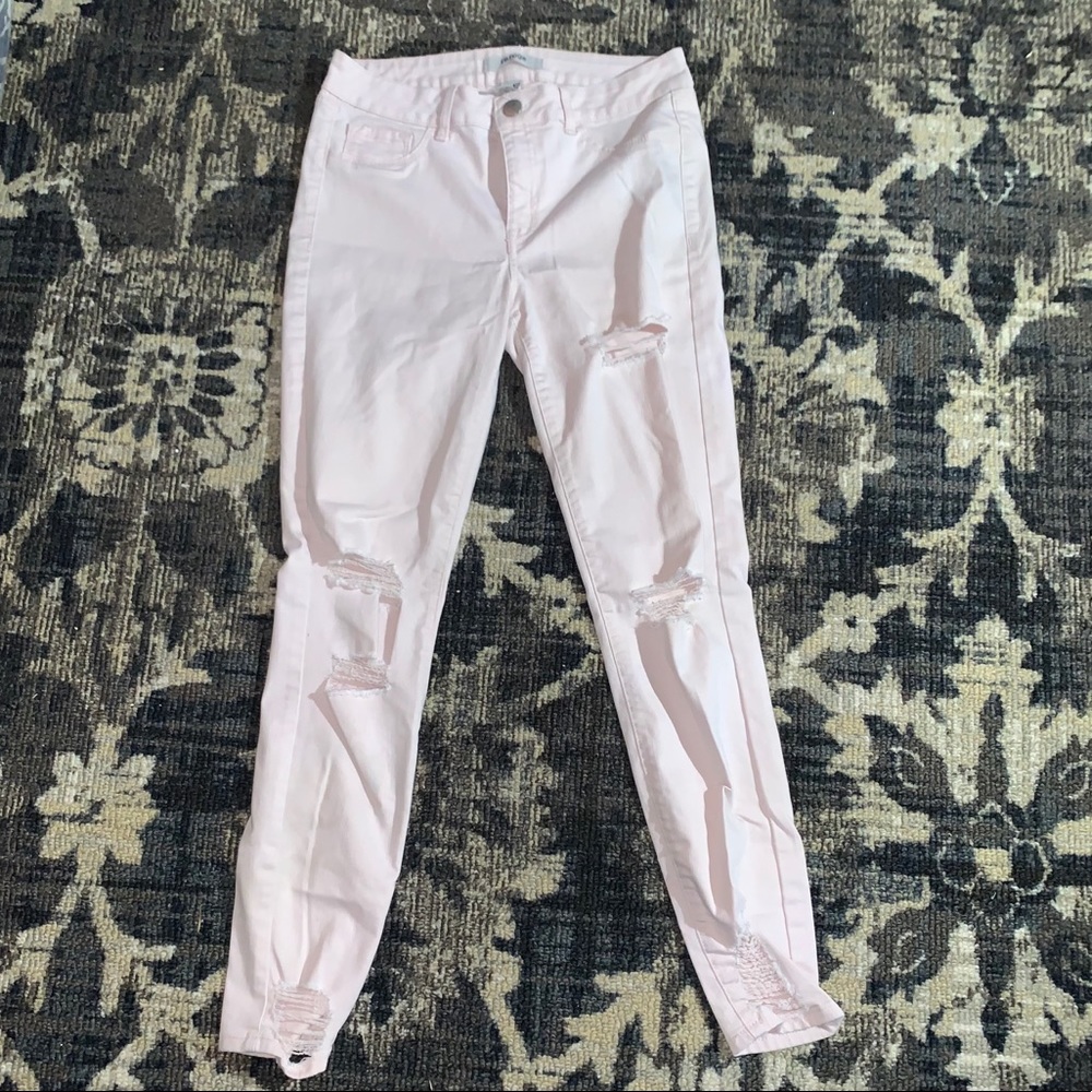 Light Pink Distressed Skinny Jeans!!